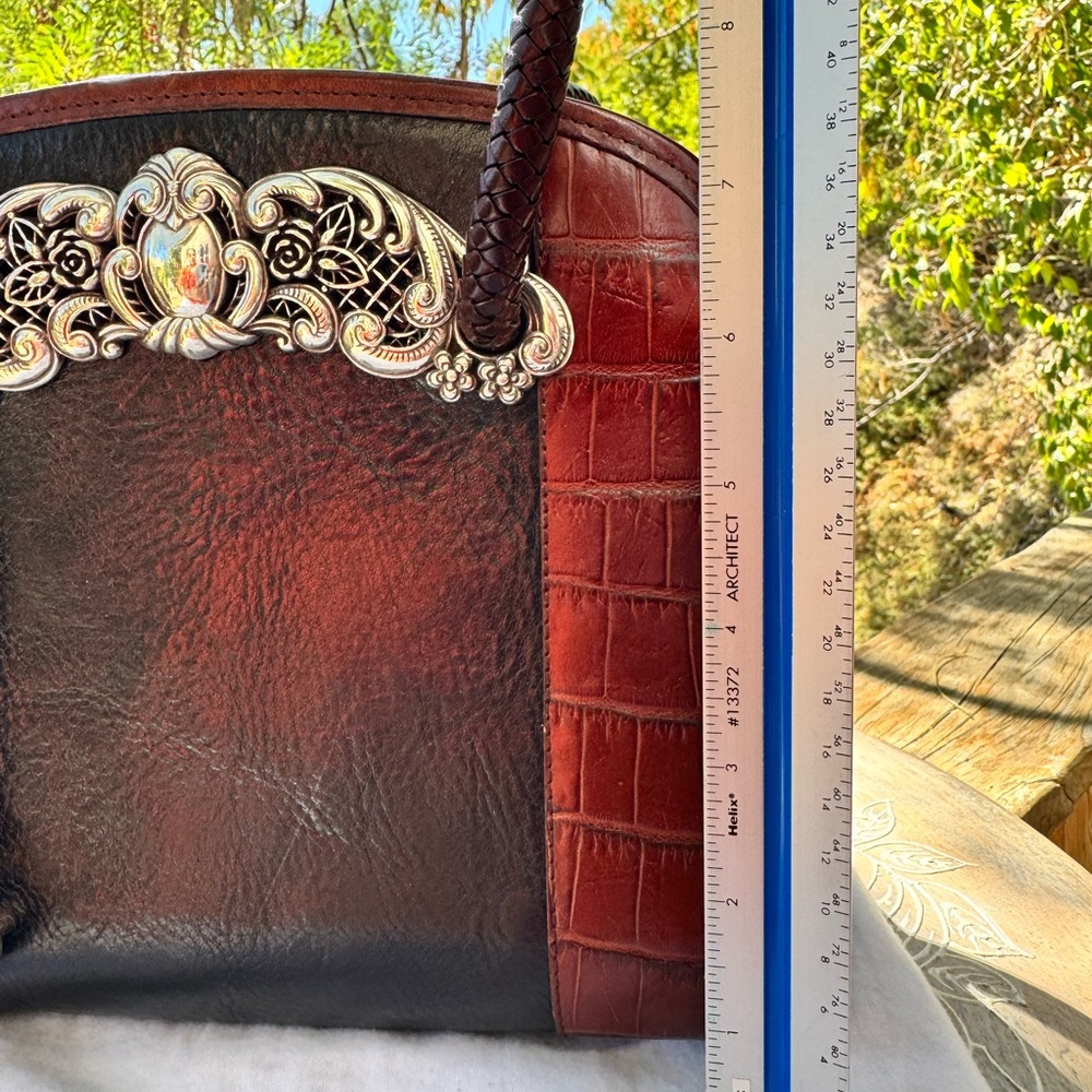 👜  Vintage Brighton “Regal Heart” Structured Leather Satchel – Style A246042 - Picture 14 of 17
